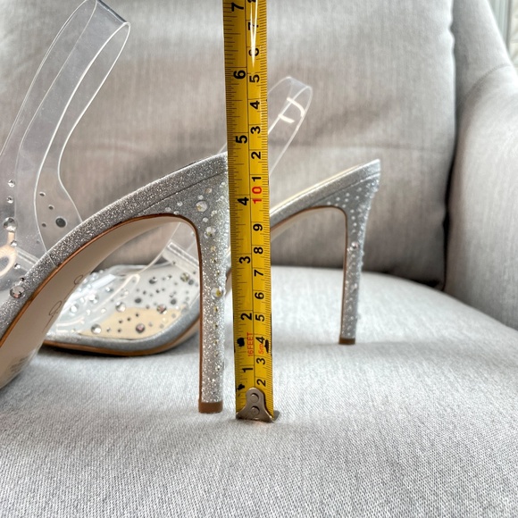 Jessica Simpson Jaisey High Heel in Clear 10M Like New - Picture 10 of 10